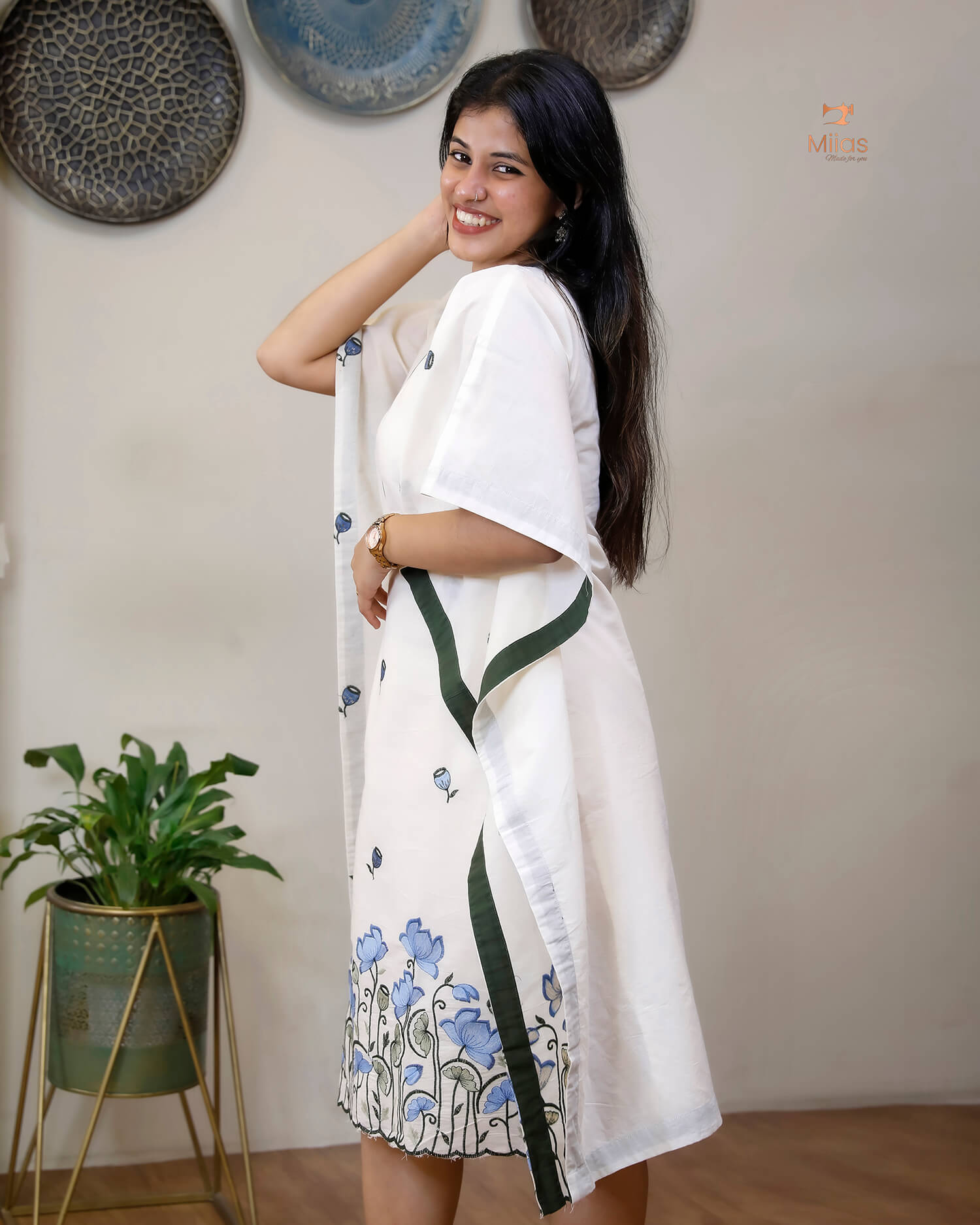 Embroidered Cotton Kaftan Dress – Relaxed V-Neck Resort Wear