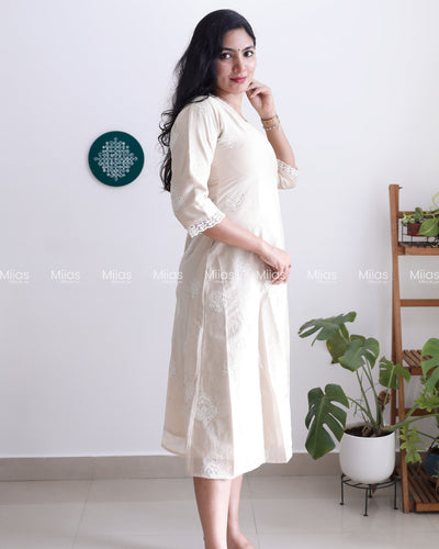 Mul Chanderi Dress Kurti | Mukaish Work + Lace Trim | Light Chicku