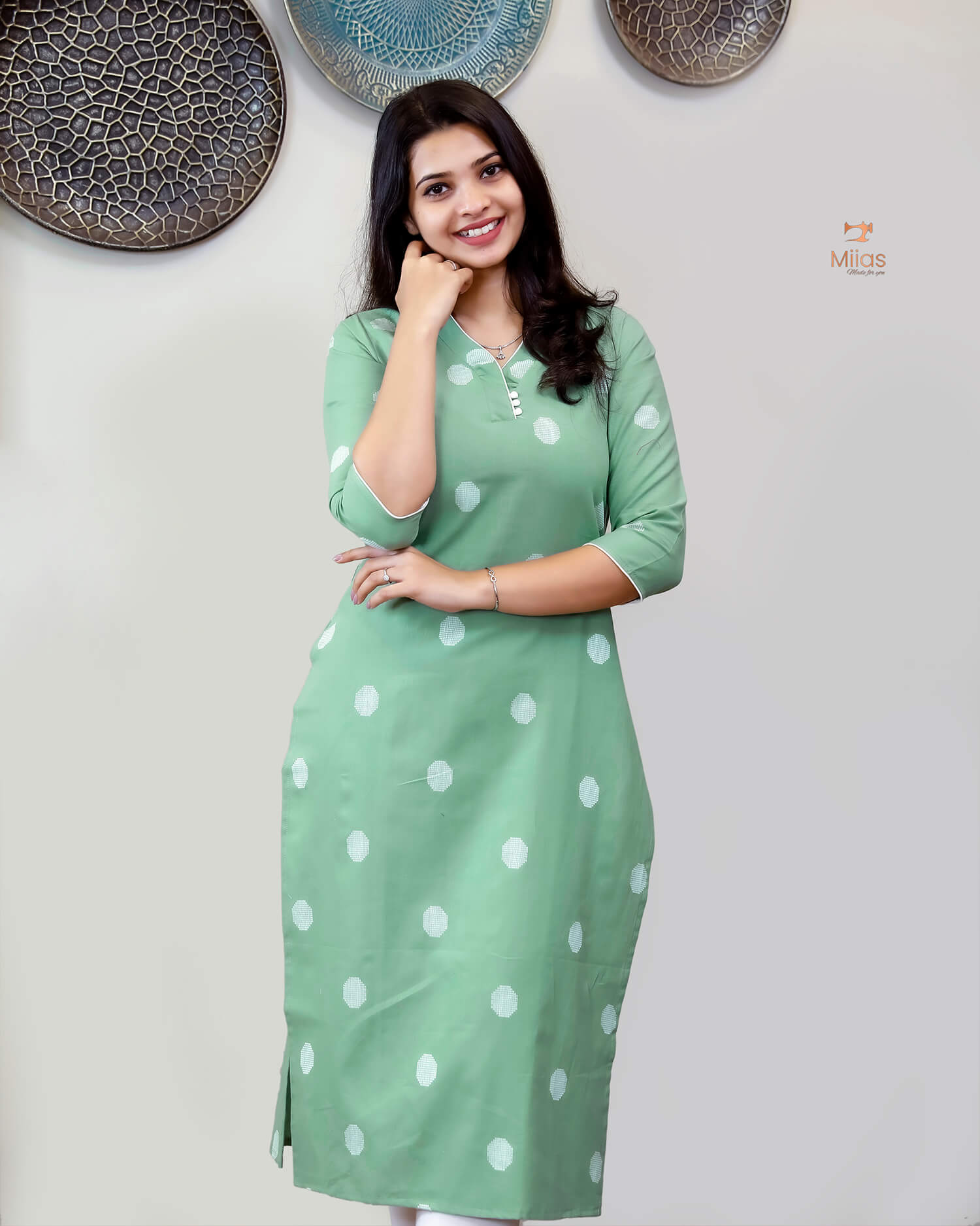 South Flex Cotton | Slitted Kurti | Overlapped Collar | Green