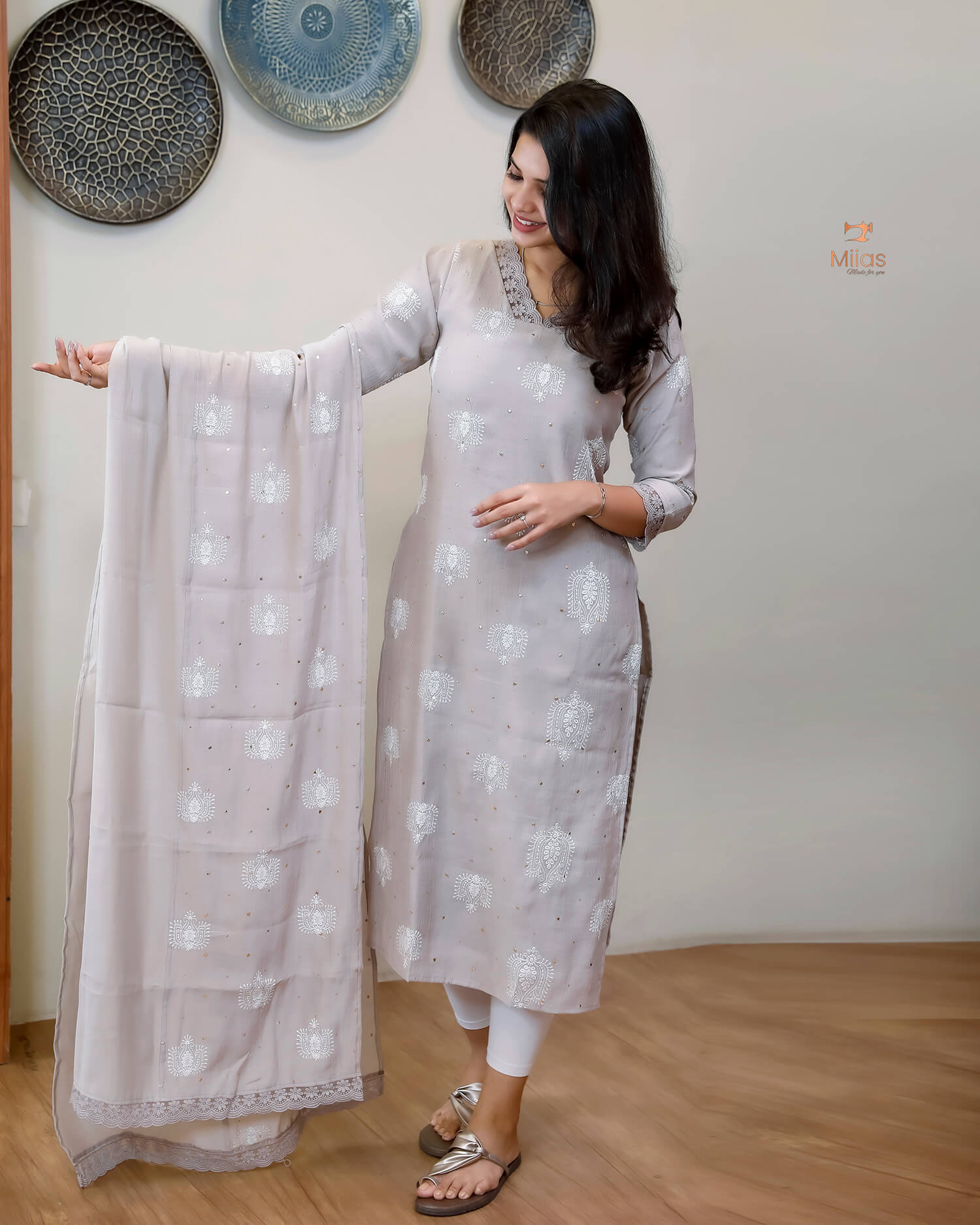 Crushed Dhara Silk | Embroidered Slit Top & Dupatta Set | Pastel Grey