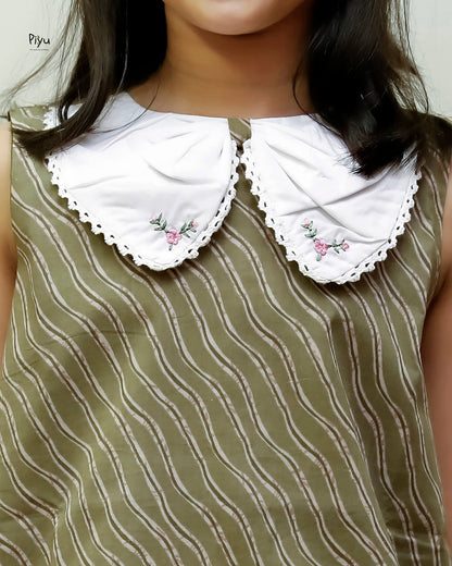 South Cotton Kids Frock, Lace Butterfly Collar