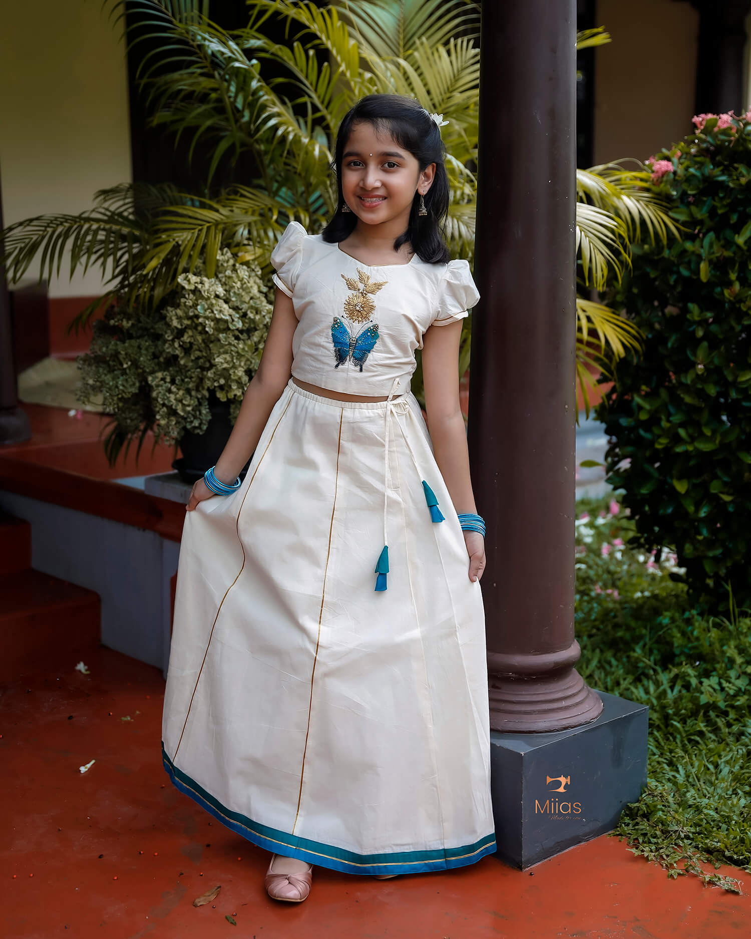 Girl's Onam Set – Kora Cotton Skirt & Embroidered Blouse-Onam 2025