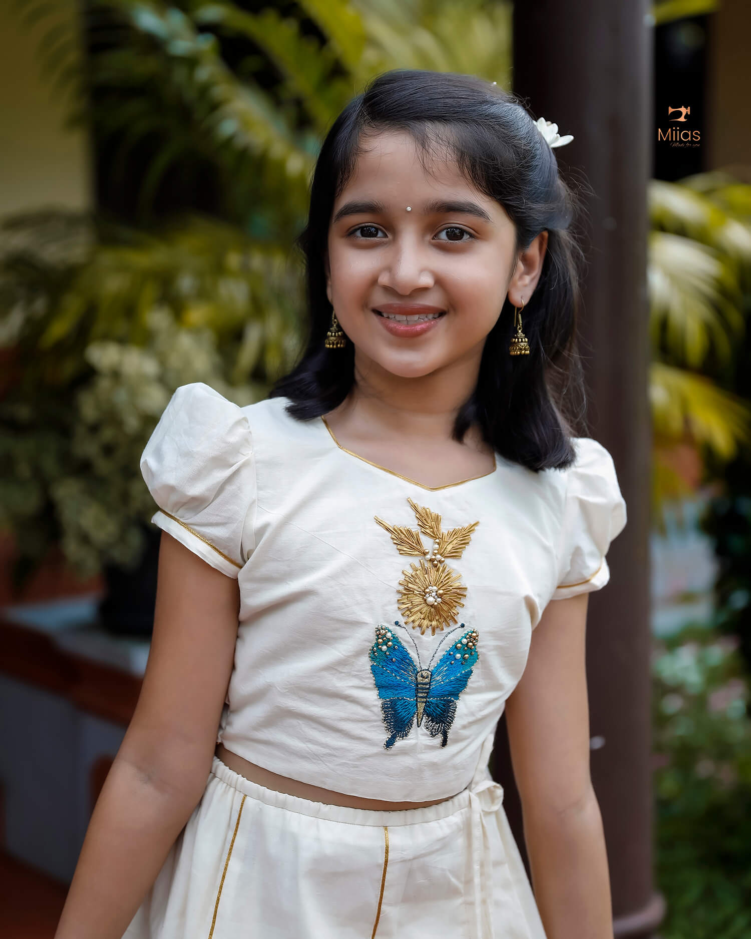 Girl's Onam Set – Kora Cotton Skirt & Embroidered Blouse-Onam 2025