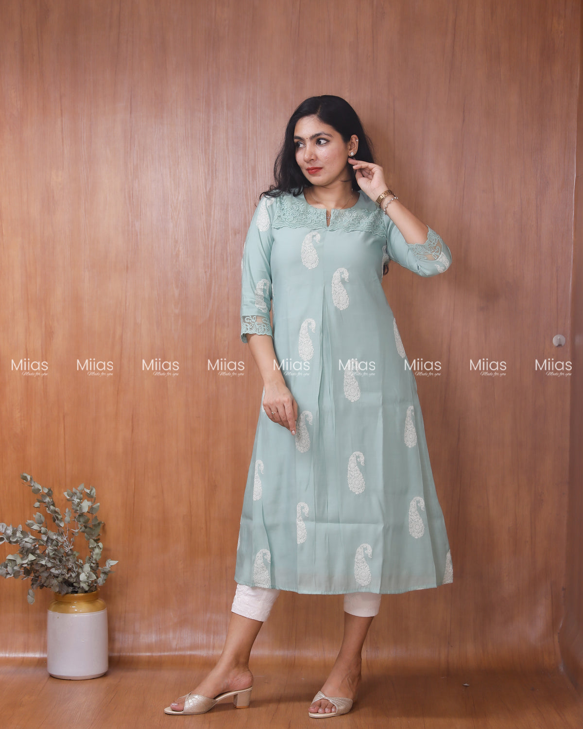 Mul Chanderi Dress Kurti | Inverted Pleats + Lace Accents| Seafoam Green