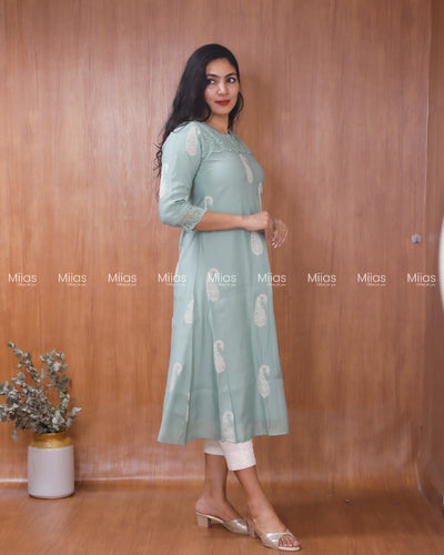 Mul Chanderi Dress Kurti | Inverted Pleats + Lace Accents| Seafoam Green