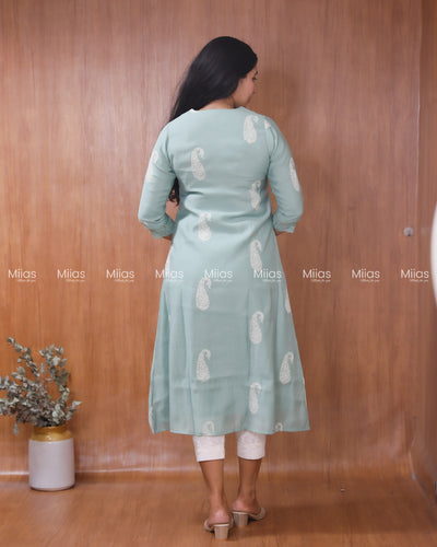 Mul Chanderi Dress Kurti | Inverted Pleats + Lace Accents| Seafoam Green