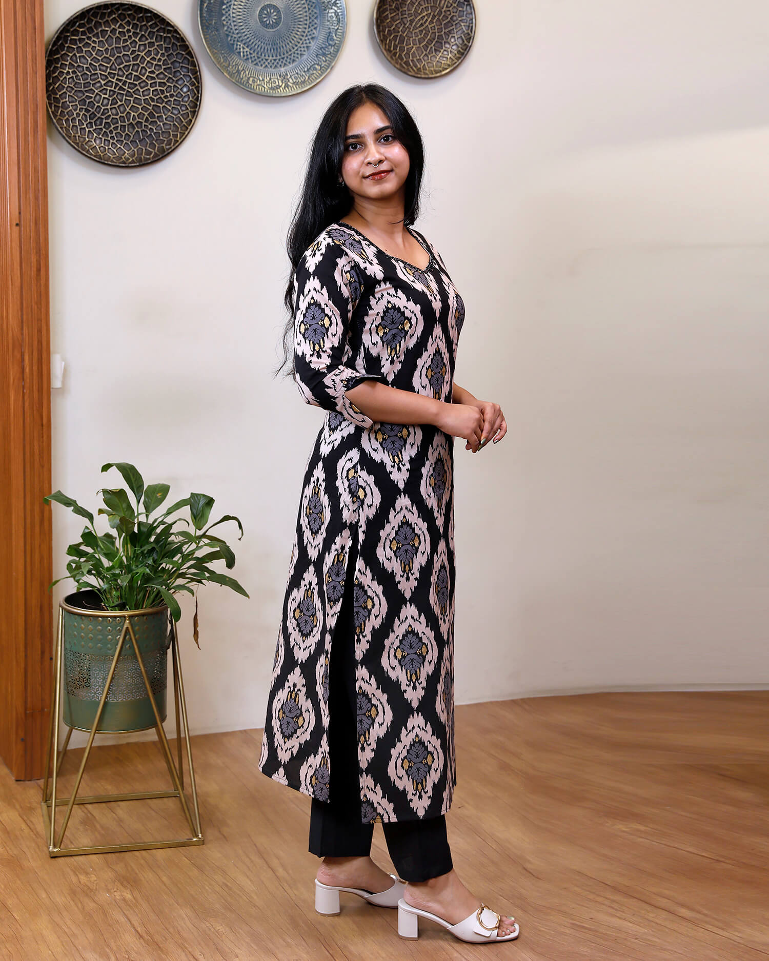 Mirror & Foil-Touch Cotton Co-ord Set – Stylish & Comfortable
