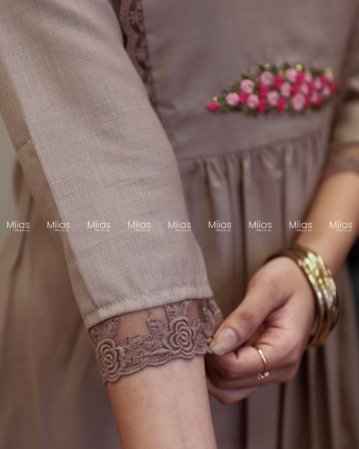 Flex Cotton 3-Panel Dress Kurti | Bullion Rose + Lace | Taupe