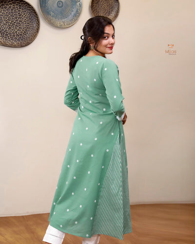 South Flex Cotton A-Line Kurti | Overlap Border + Pocket | Pista Green
