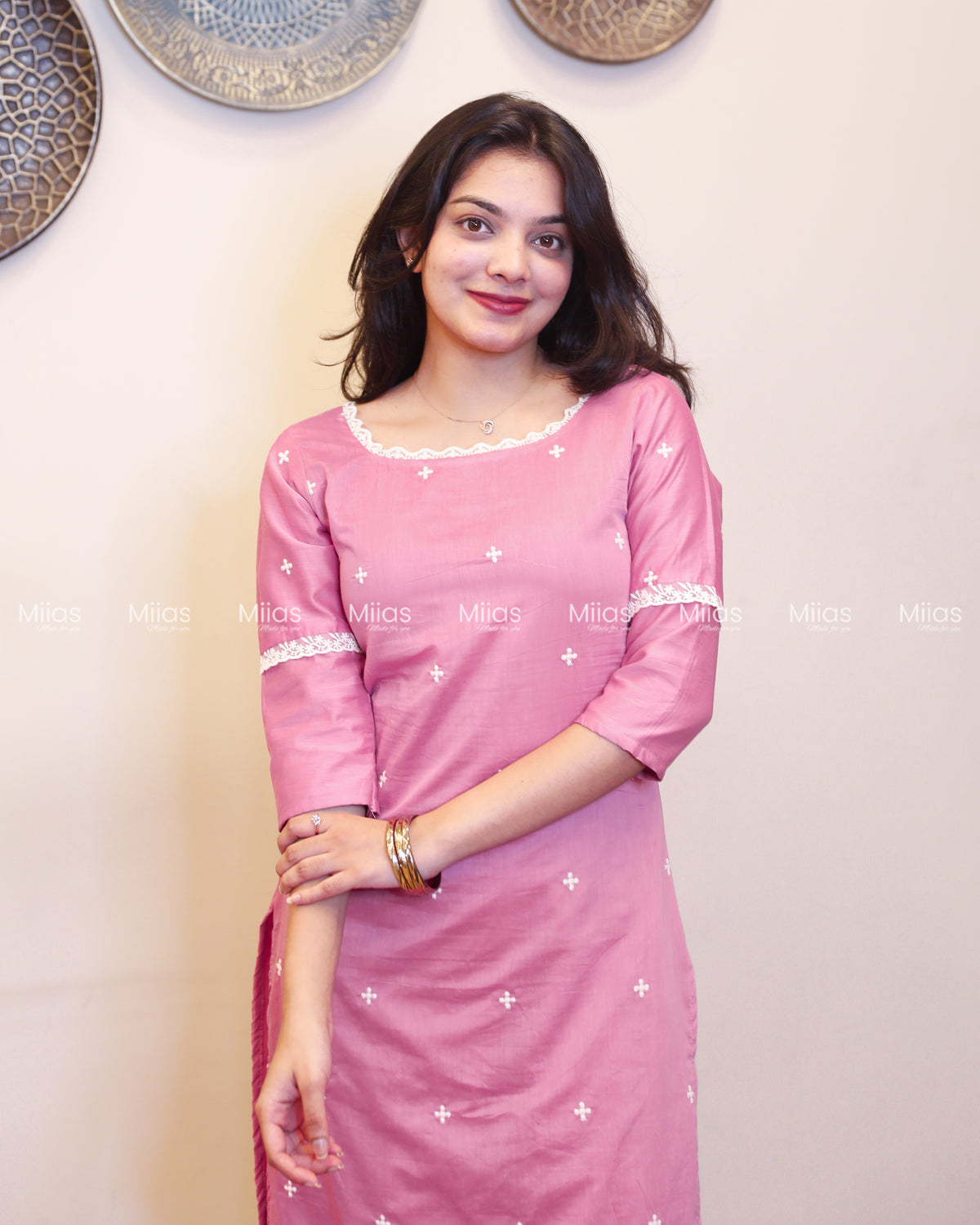 Mul Chanderi Co-ord Set | Embroidered Top + Semi-Parallel | Pink