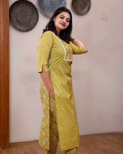 Cotton Co-ord Set: Dual-Print Top & Lace Detail-Lemon Yellow