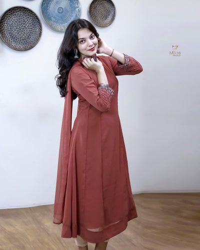 Georgette Two-Piece Set | Beaded Panel Top + Dupatta | Red Wine
