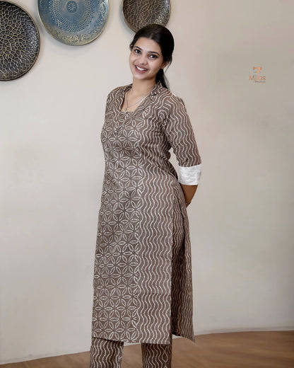 Cotton Co-ord Set: Modern Asymmetrical Design & Artisanal Style-Walnut Brown.