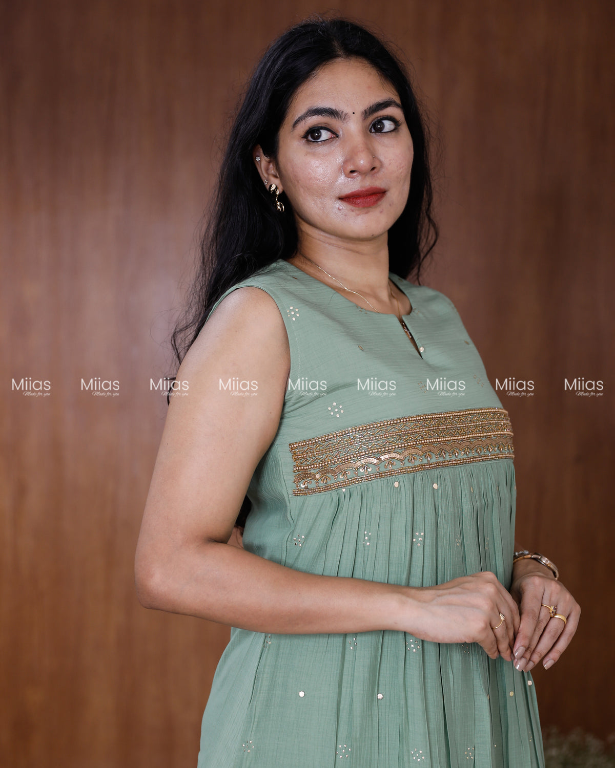 Crushed Dhara Silk Kurti | Mukaish + Beaded Sequin Yoke | Pastel Green