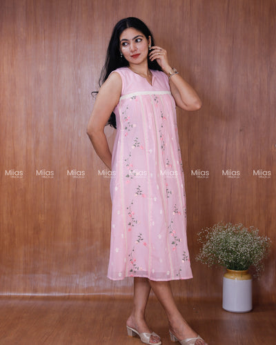Mul Chanderi Dress Kurti | Embroidered Front + Sleeveless + Lined | Baby Pink