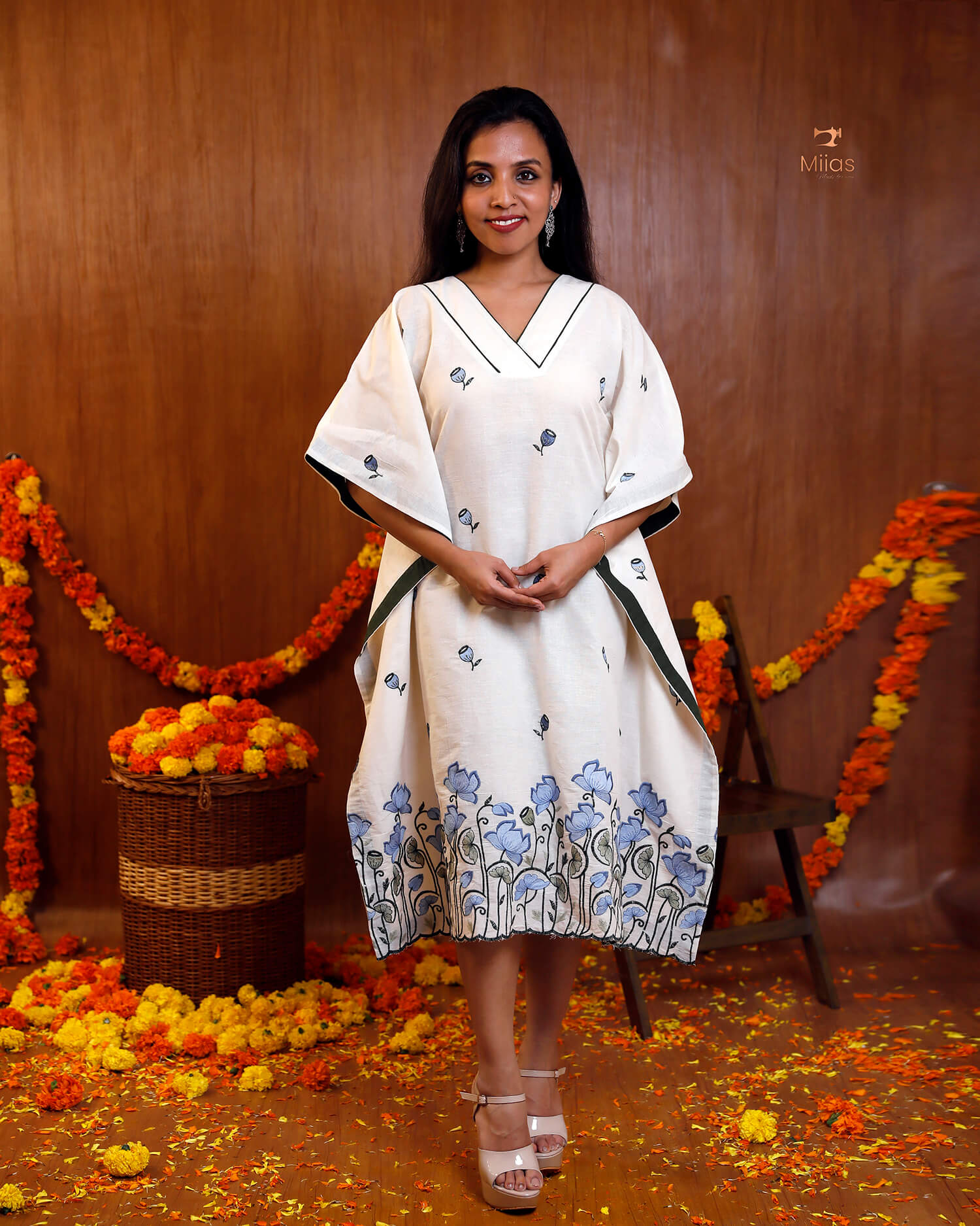 Embroidered Cotton Kaftan Dress – Relaxed V-Neck Resort Wear