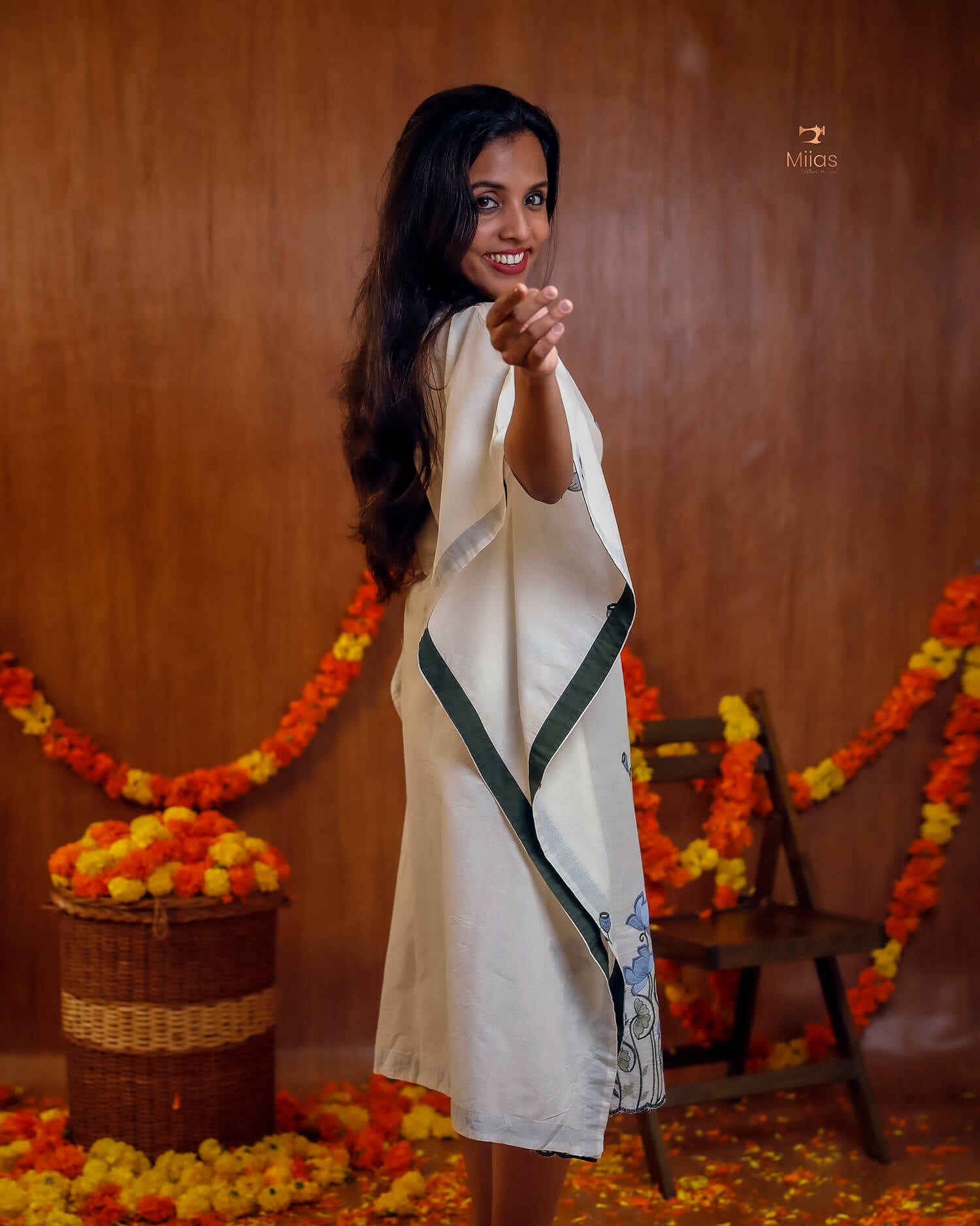 Embroidered Cotton Kaftan Dress – Relaxed V-Neck Resort Wear