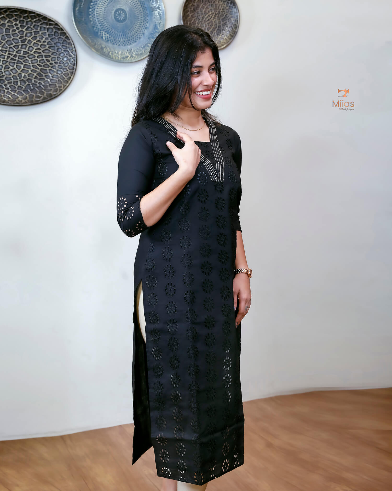 Cotton Hakoba Kurti with V-Neck Zari & Sequins Handwork-Black
