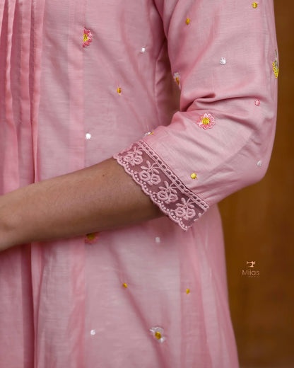 Mul Chanderi Kurti Set – Embroidered 3 Panel Dress with Lace & Pintuck
