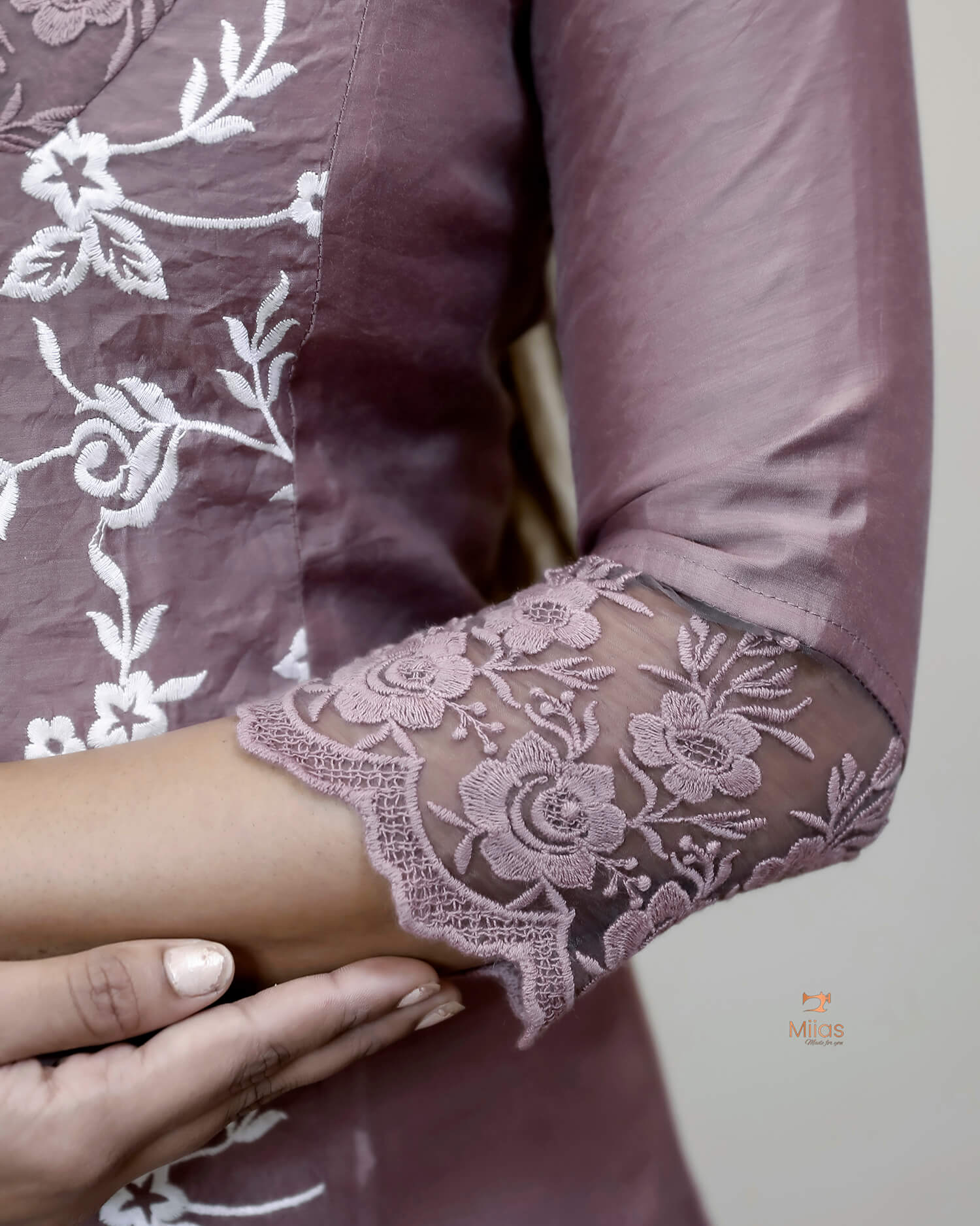 Mul Chanderi Dress Kurti | Embroidered 3-Panel Design-Mauve Pink.