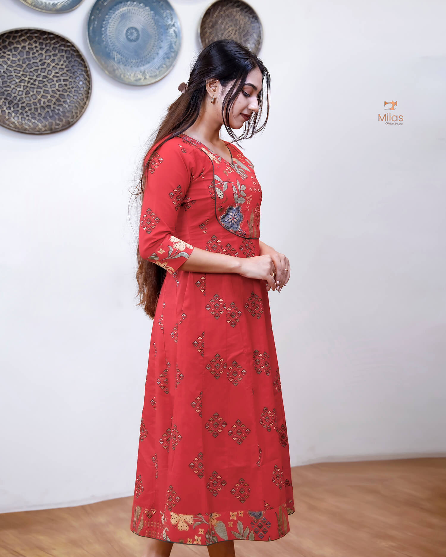 Cotton Kurti with Mirror Work & Contrast Yoke-Chilly Red.