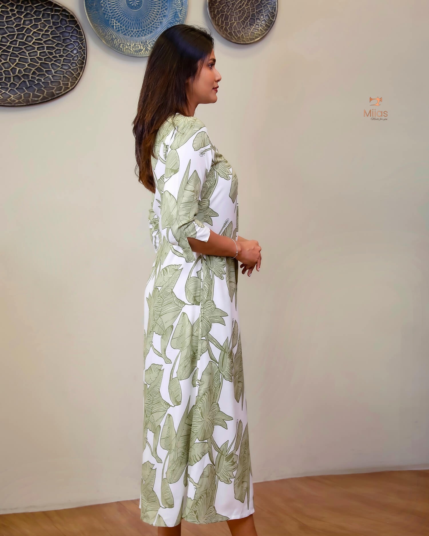 Imported Rayon Cotton A-Line Kurti with Flowing Fit & Side Pocket-White and Green
