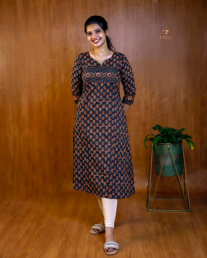Artisan Mirror Work Ajrakh Kurti with Pocket