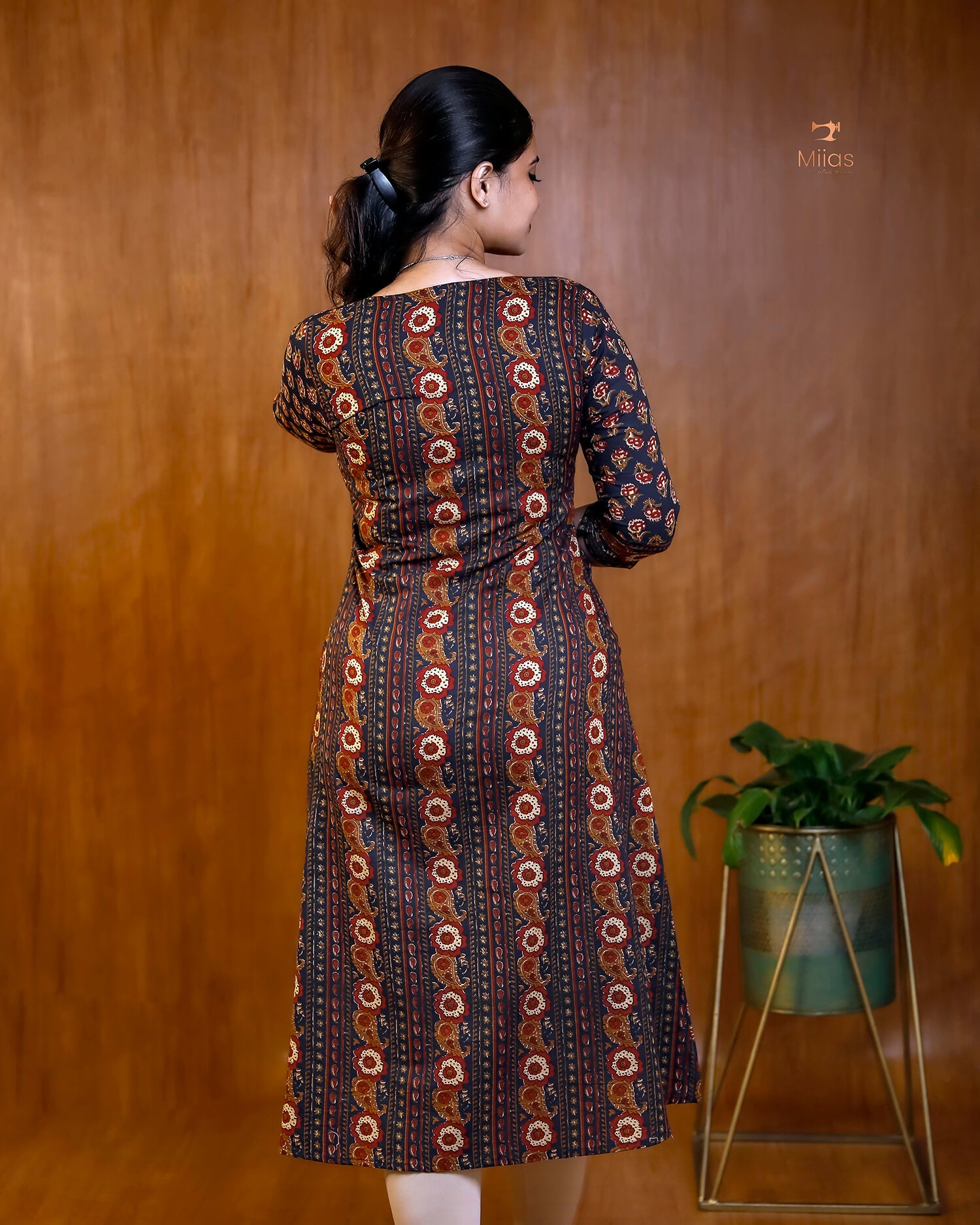 Artisan Mirror Work Ajrakh Kurti with Pocket