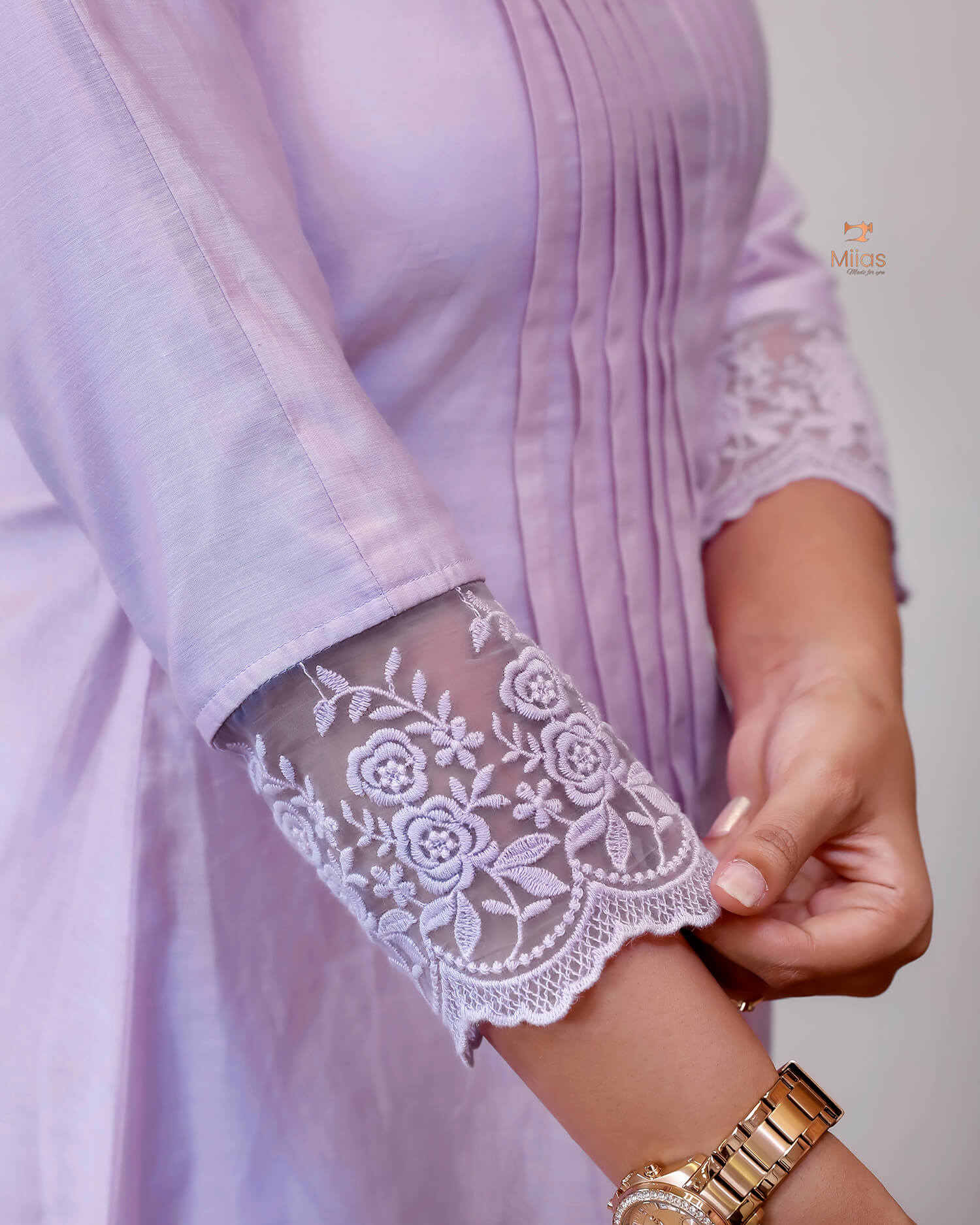 Mul Chanderi Elegant Kurti with Pleats & Lace-Bright Lavender