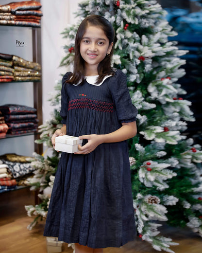 Pintuck Peter Pan Dress - Navy & Red Smocked