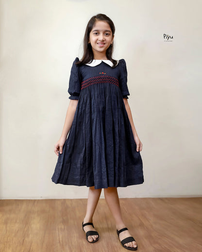 Pintuck Peter Pan Dress - Navy & Red Smocked