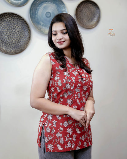 South Cotton Top: High-Neck Sleeveless Top w/ Potli Buttons-Red