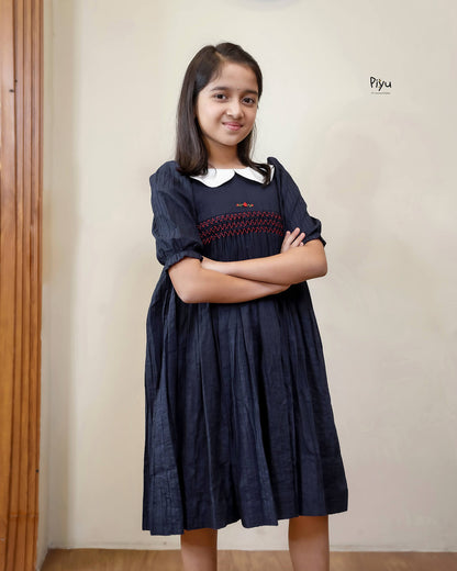 Pintuck Peter Pan Dress - Navy & Red Smocked