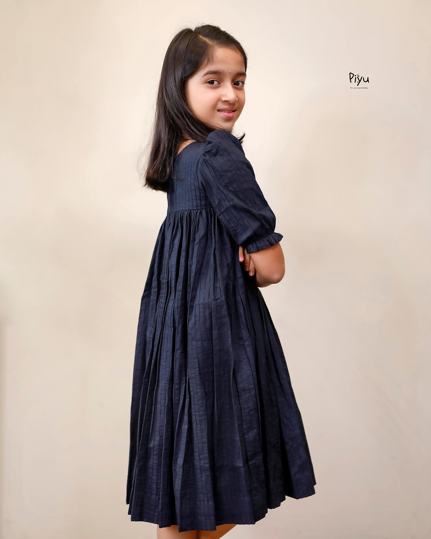 Pintuck Peter Pan Dress - Navy & Red Smocked