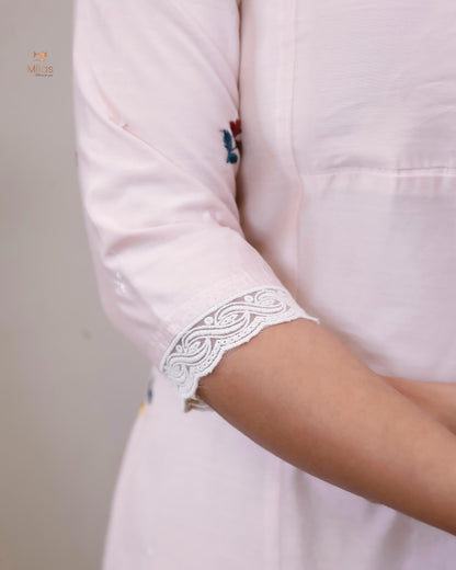 Chanderi Silk Kurti: Women's Embroidered Pastel V-Neck Lace-Pastel Peach.