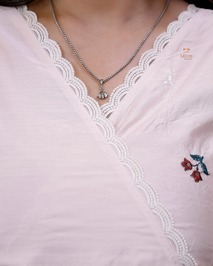 Chanderi Silk Kurti: Women's Embroidered Pastel V-Neck Lace-Pastel Peach.
