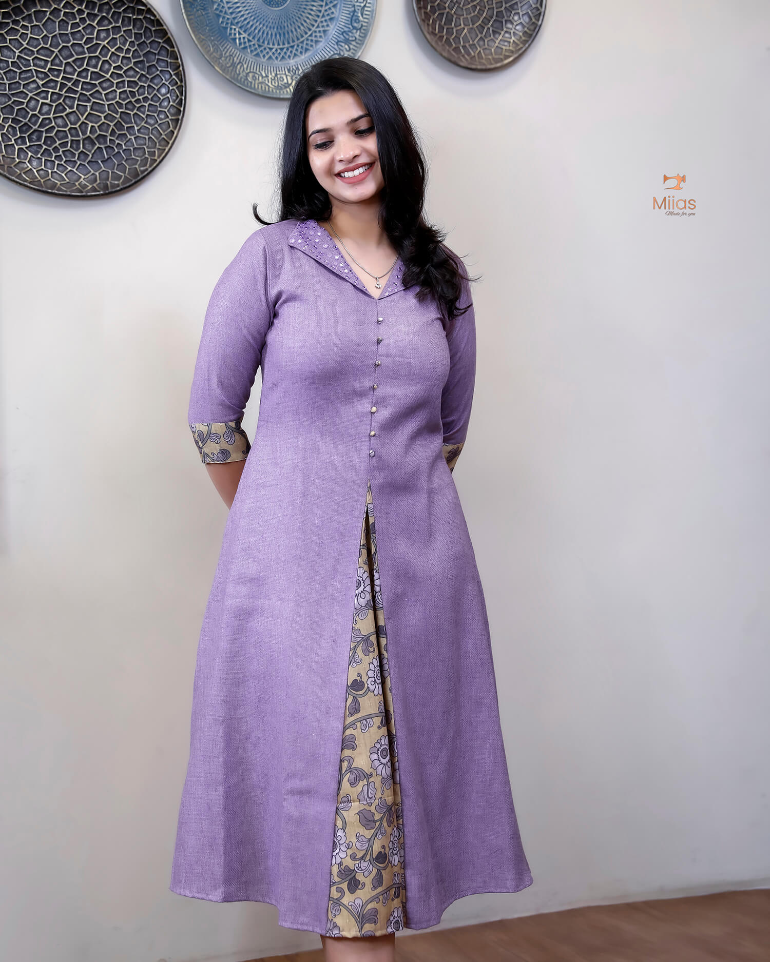 Linen Jute Kurti: Mirror Work Pleat w/ Kalamkari Patch-Lavender