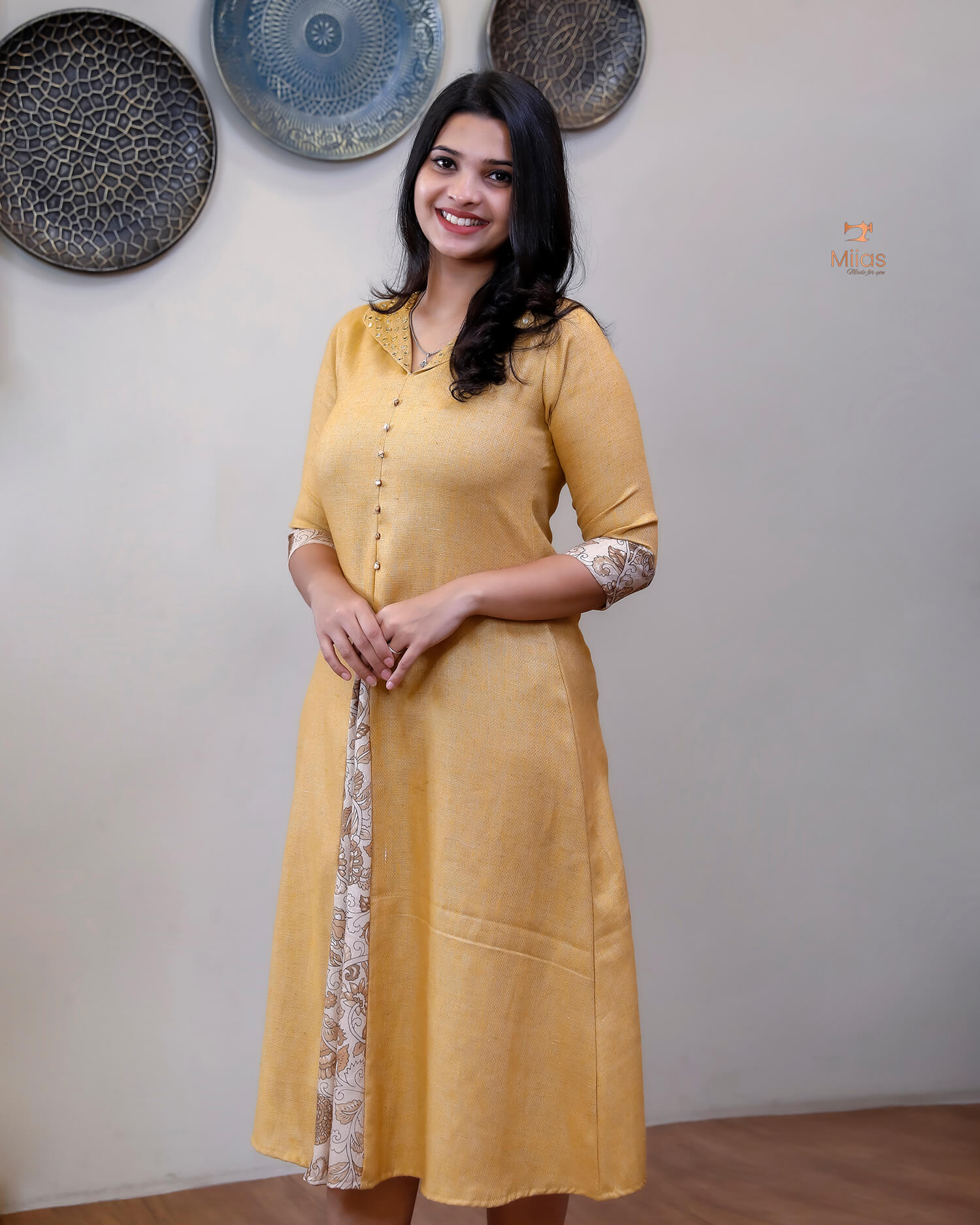 Linen Jute Kurti: Mirror Work Pleat w/ Kalamkari Patch-Light Golden Yellow.