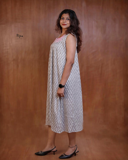 Soft Cotton Maternity Dress: Sleeveless with Cut-Work Yoke & Pocket-Ash