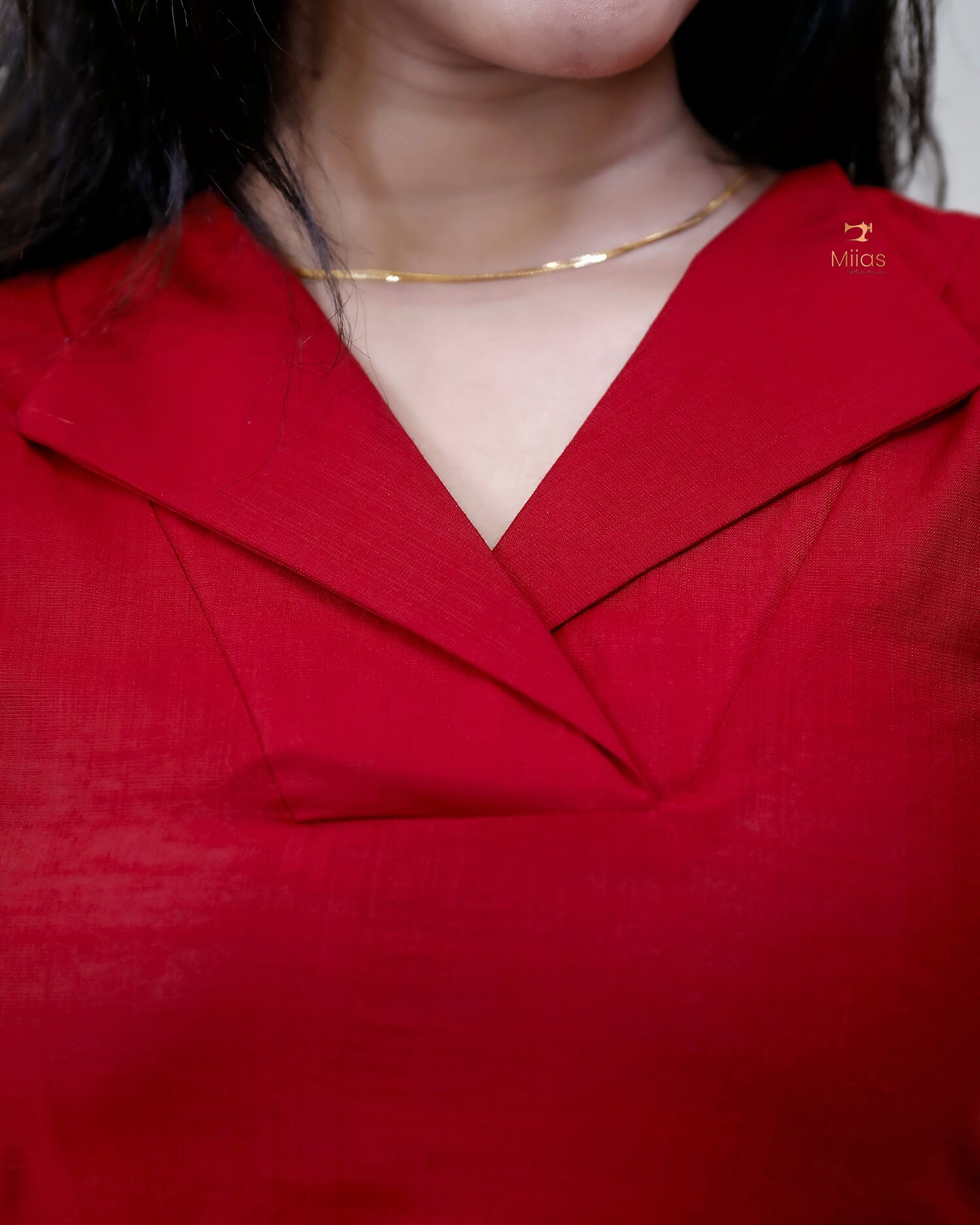 Vatican Two-Piece Set with Printed Chiffon Dupatta-Red.