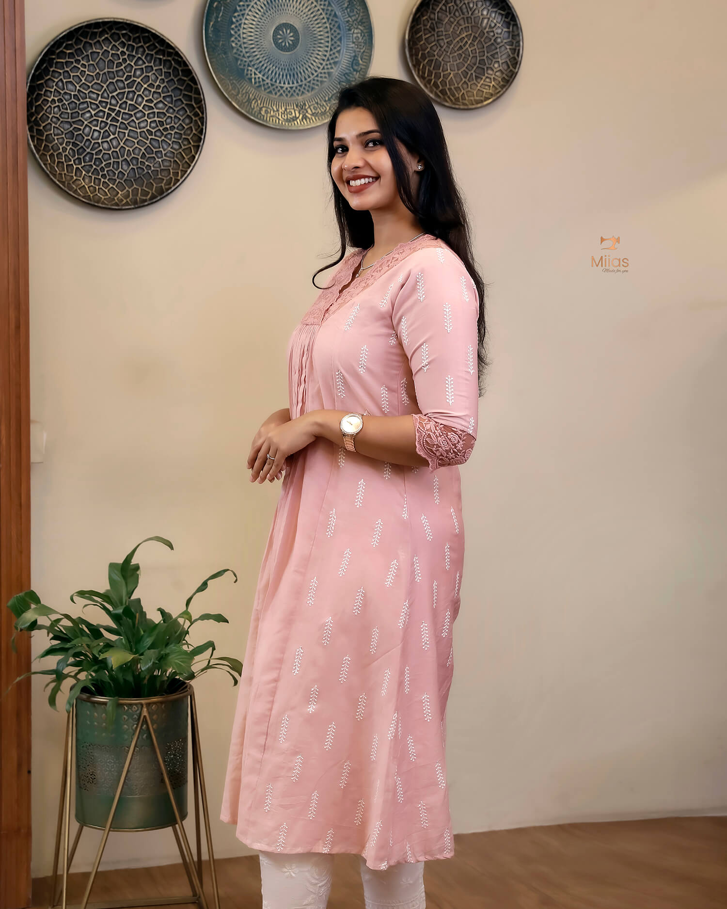 Mulchanderi Dress Kurti with Embroidered Panels