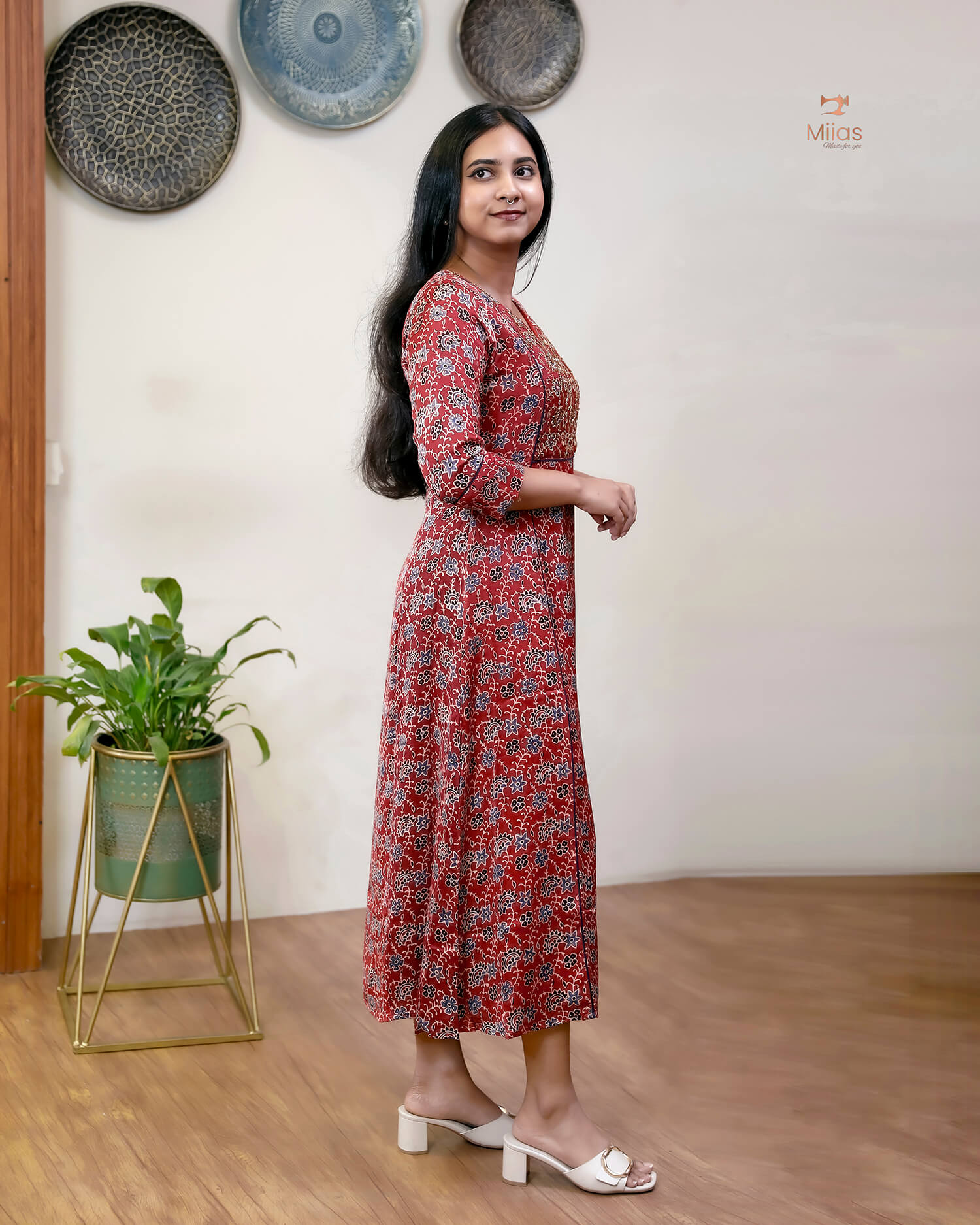 Modal Silk Kurti: Embellished & Lined for Elegance