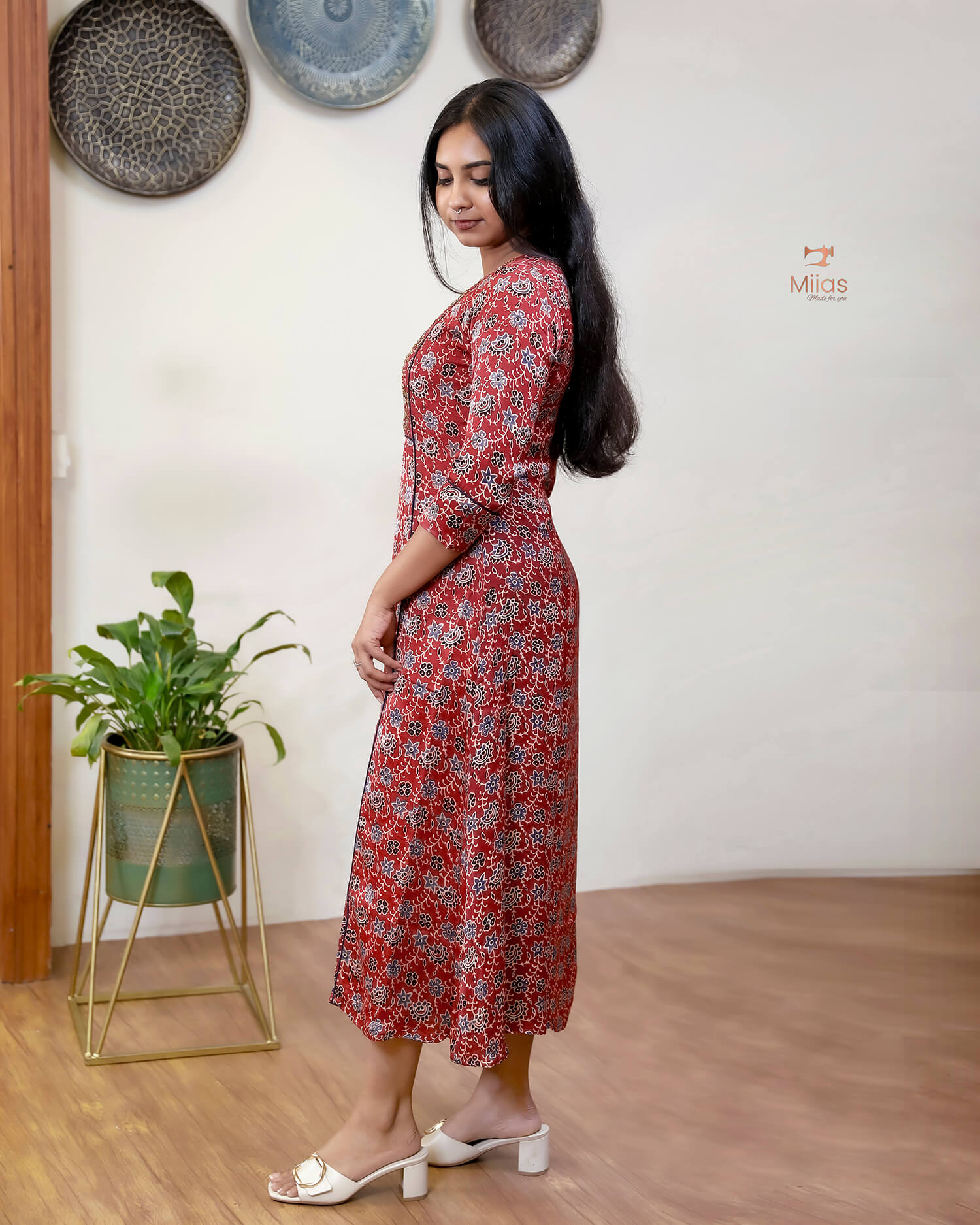 Modal Silk Kurti: Embellished & Lined for Elegance