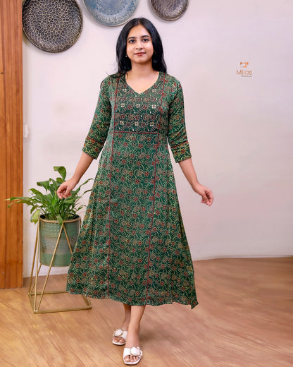 Modal Silk Kurti: Embellished & Lined for Elegance