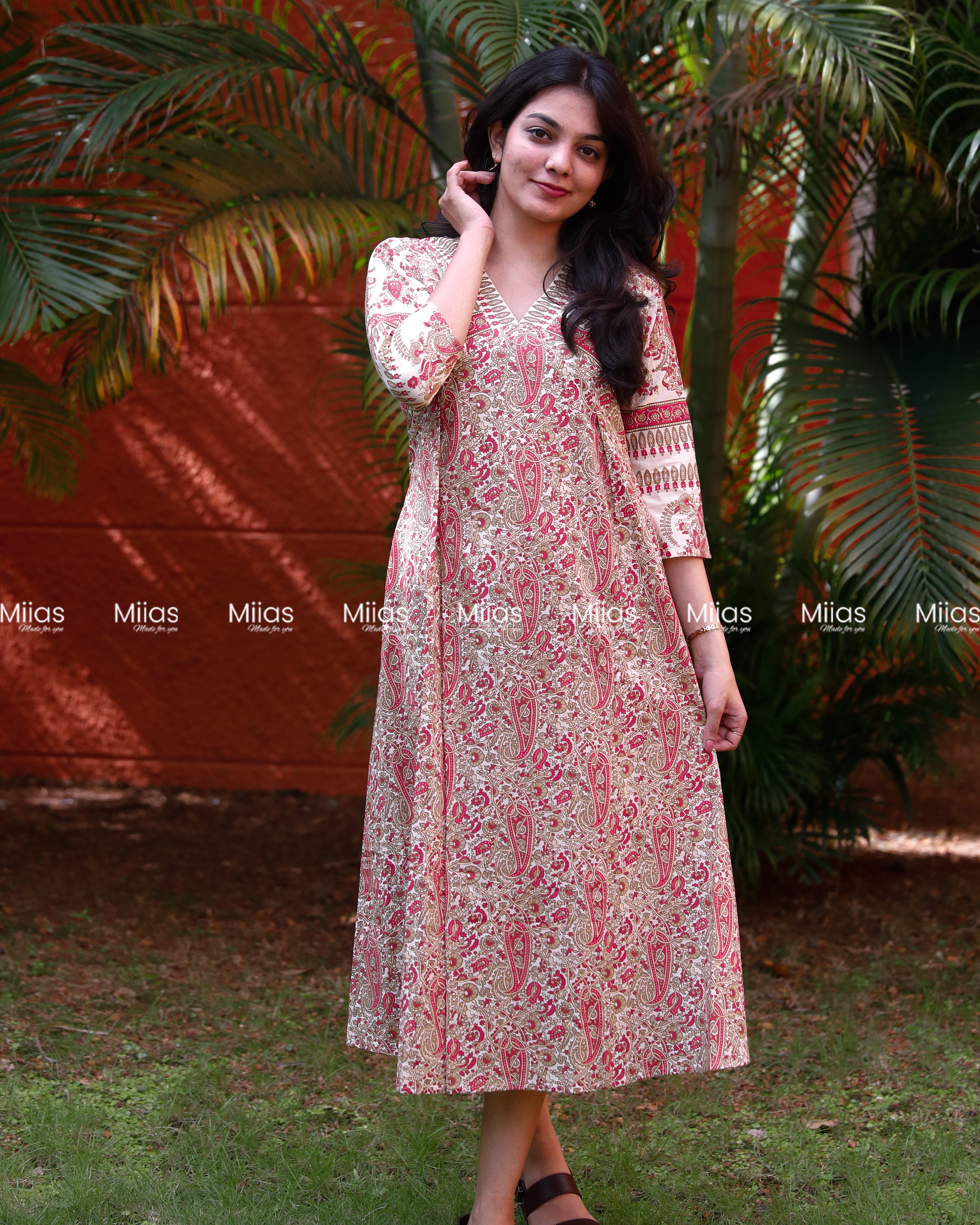 Jaipur Cotton A-Line Dress Kurti | Pintuck Yoke + Pockets | Peach print on Cream