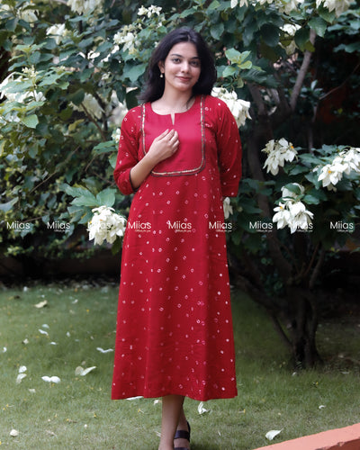 Mul Cotton Bandhani Kurti | Embroidered Yoke + Piping | Red