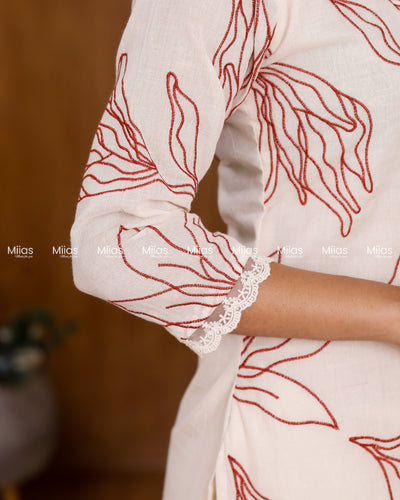 Kora Cotton Slit Kurti | Threadwork + Lining | Off White with Red