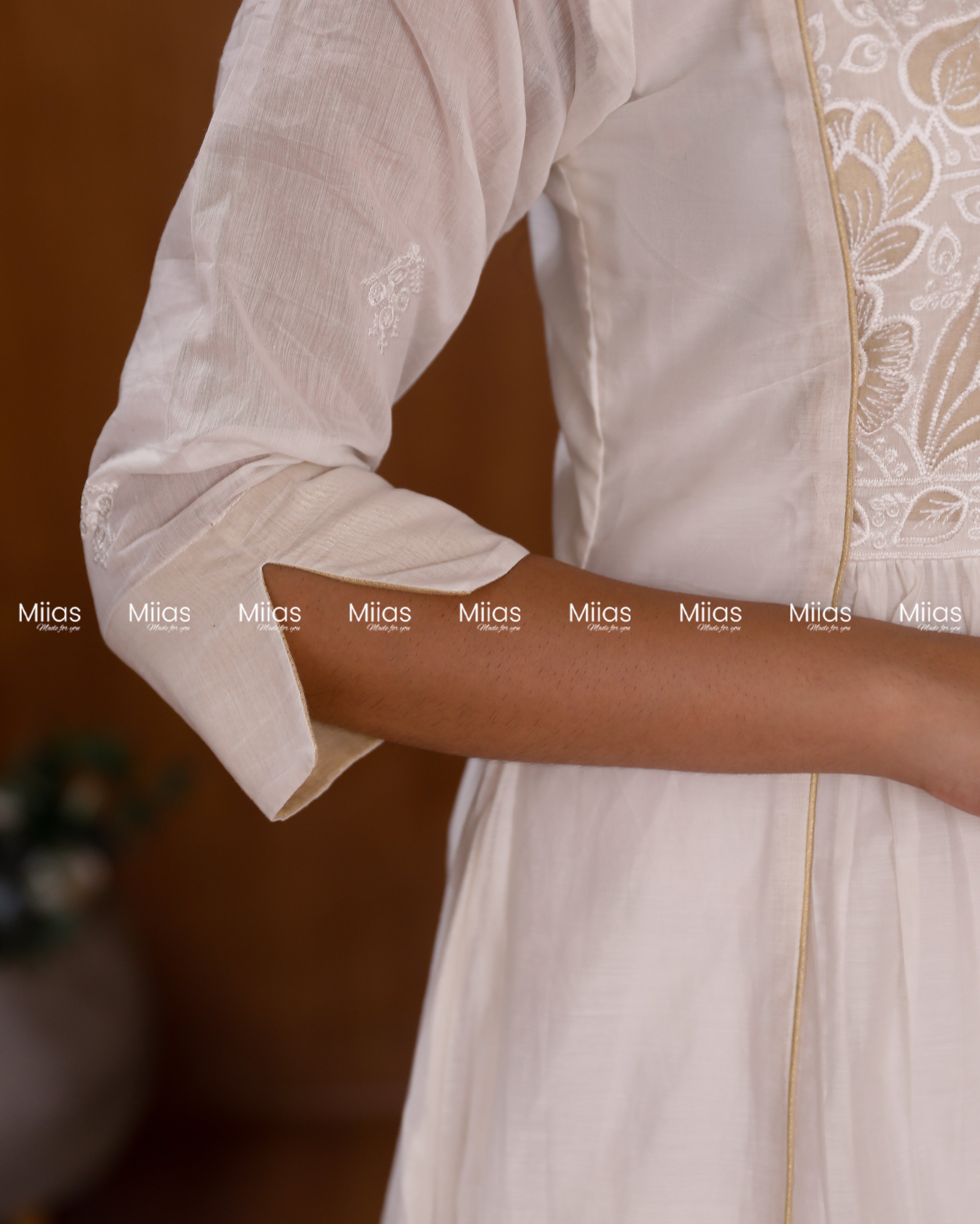 Mul Chanderi 3-Panel Dress Kurti | Zari Cutwork + Pleats | Ivory