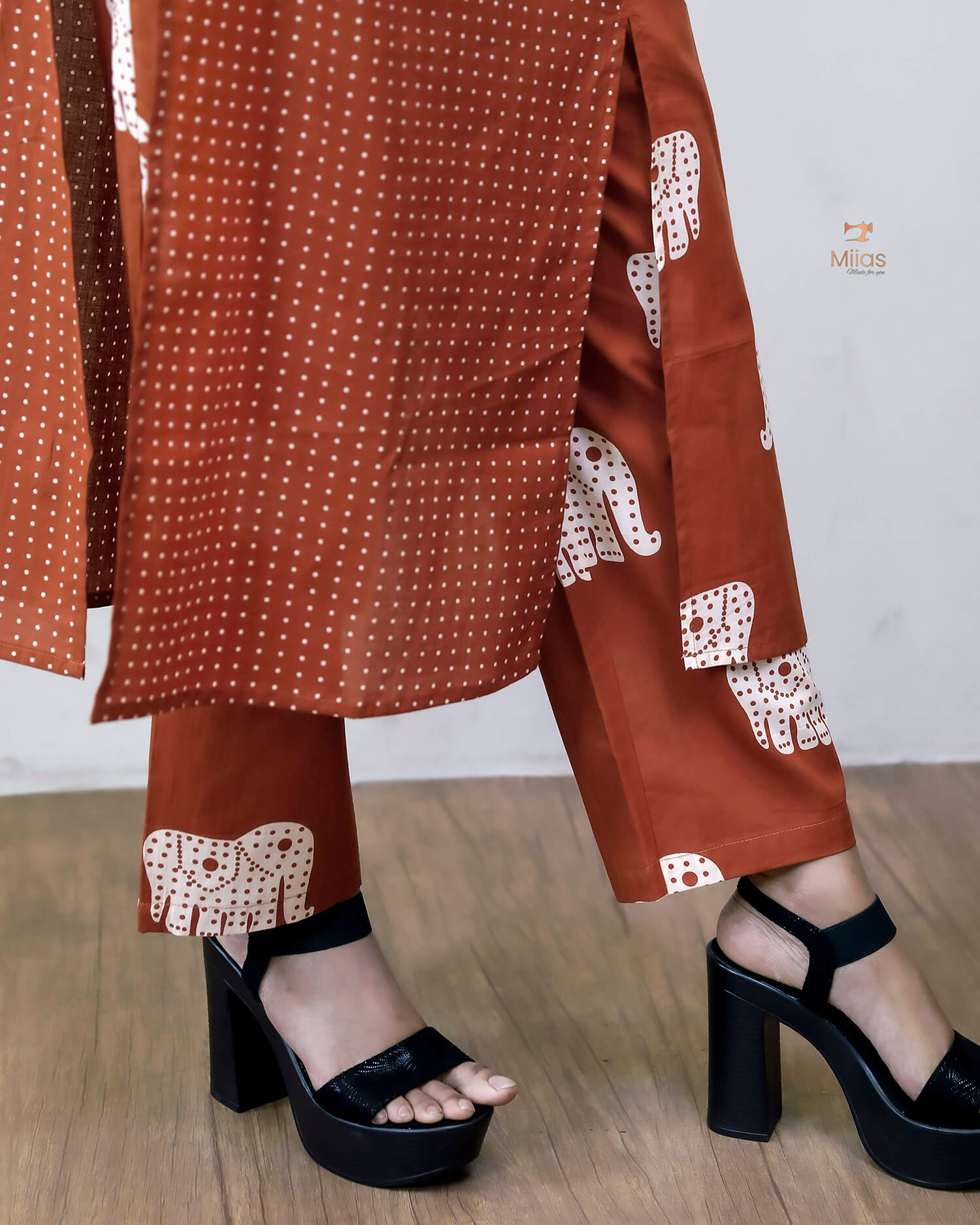 Premium Cotton Co-ord Set: Slit Top & Pocketed Bottom-Carrot Orange.