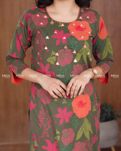 South Cotton Slit Top | Mirror Yoke + Contrast Sleeves | Fern Green